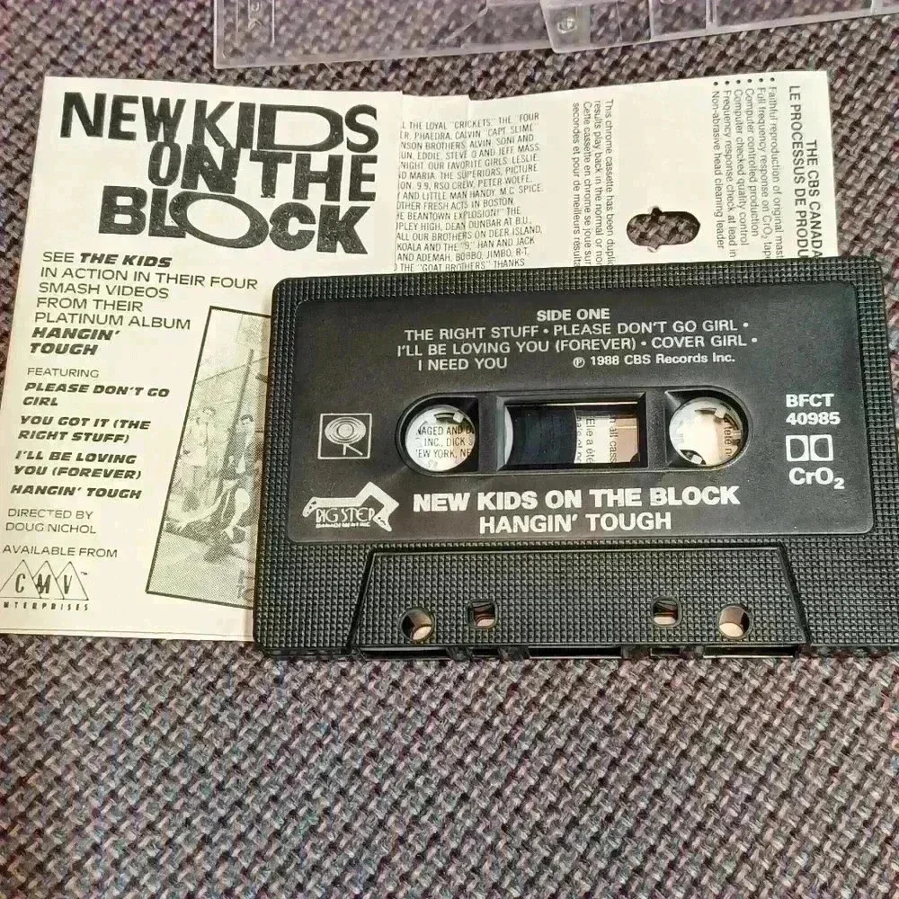 New Kids On The Block 1988 Hangin' Tough Audio Music Cassette Tape - Picture 3 of 5